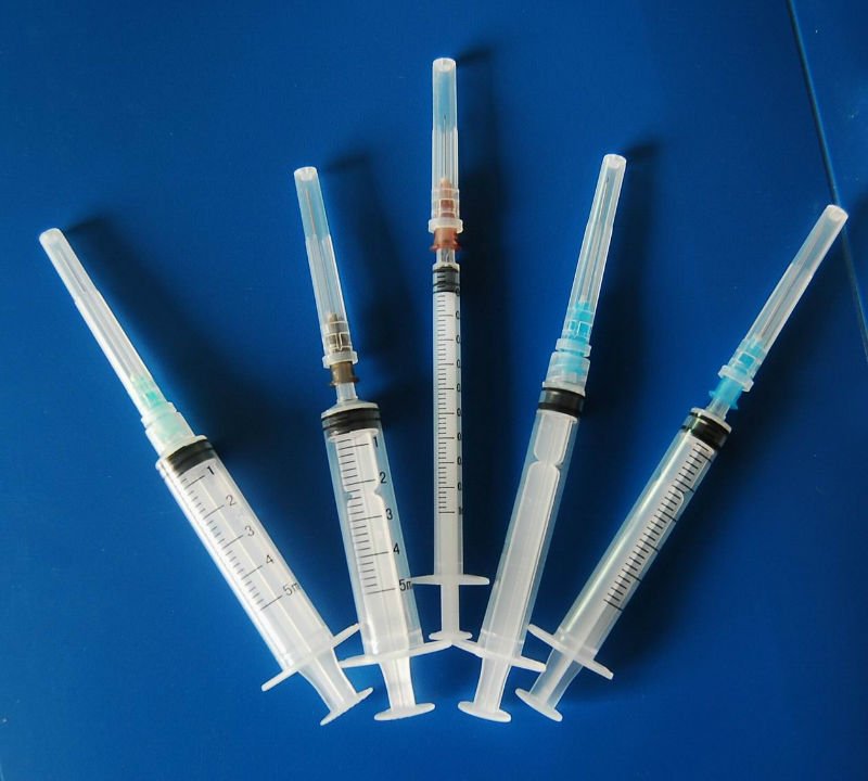 Medical syringe mold